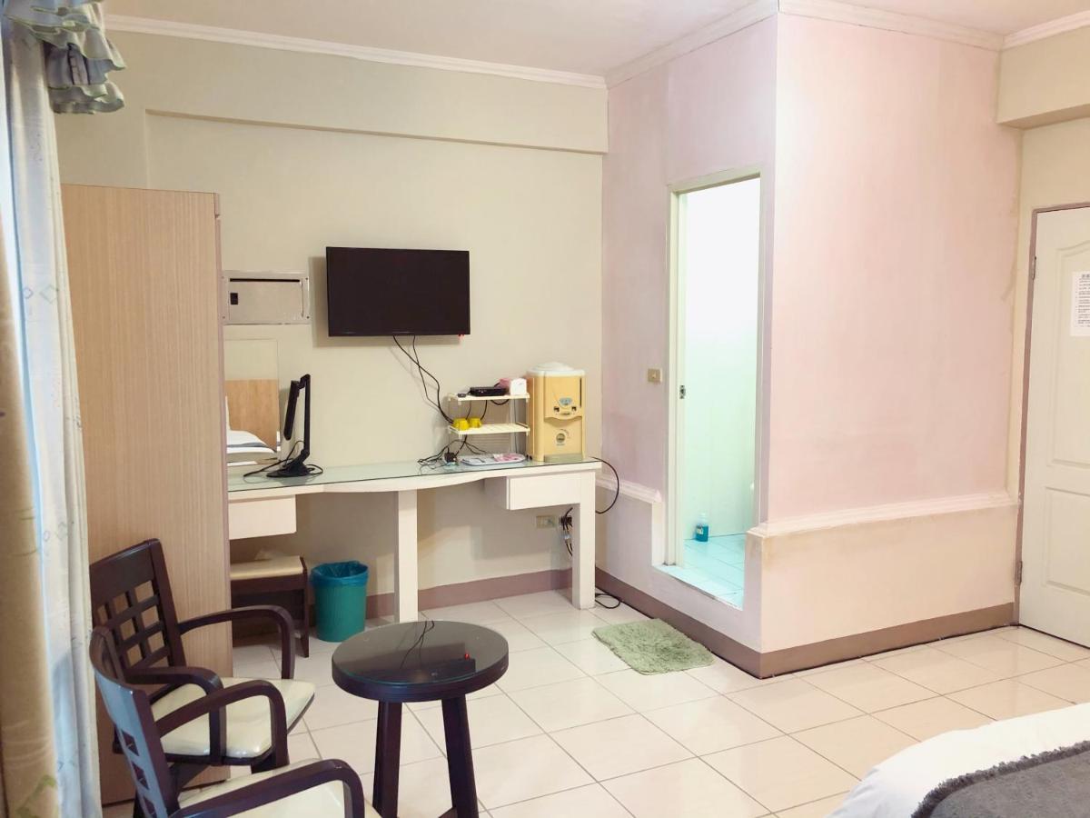 Chia Yun Homestay Luodong Eksteriør billede