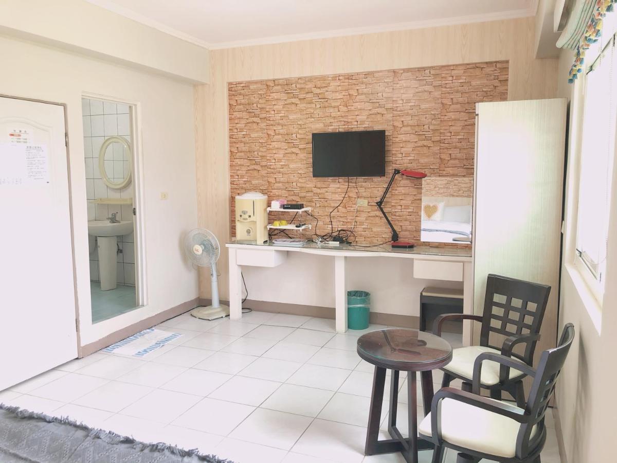 Chia Yun Homestay Luodong Eksteriør billede