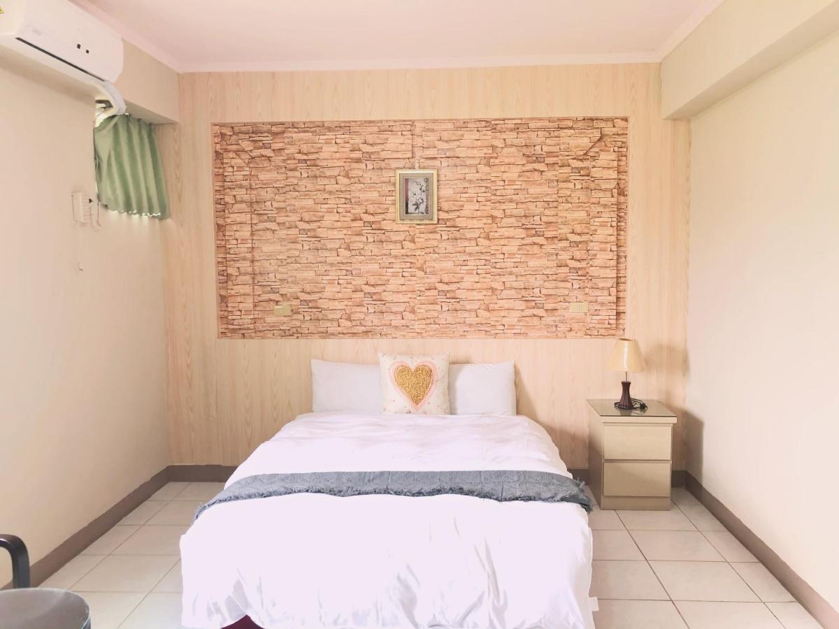 Chia Yun Homestay Luodong Eksteriør billede