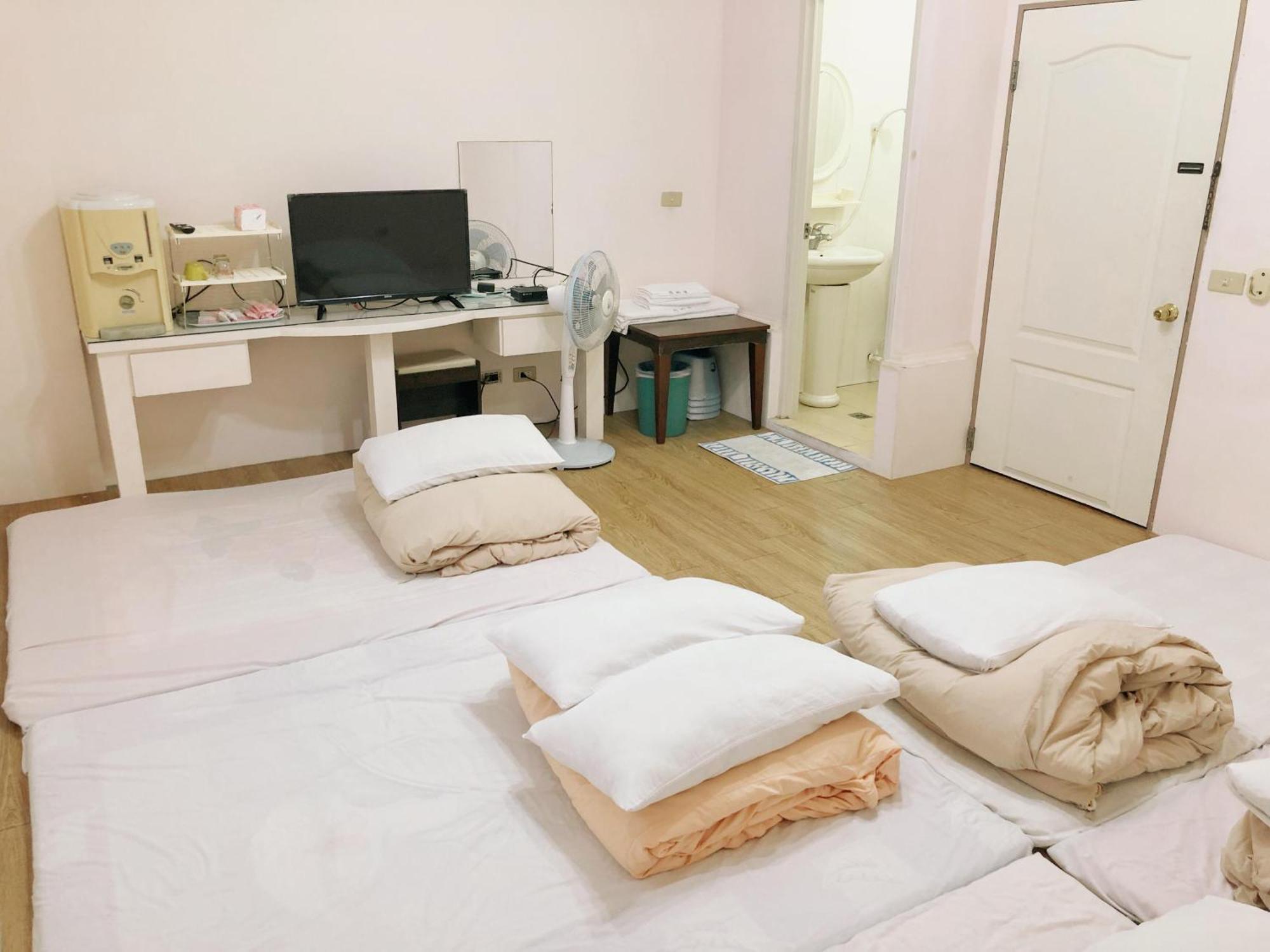 Chia Yun Homestay Luodong Eksteriør billede